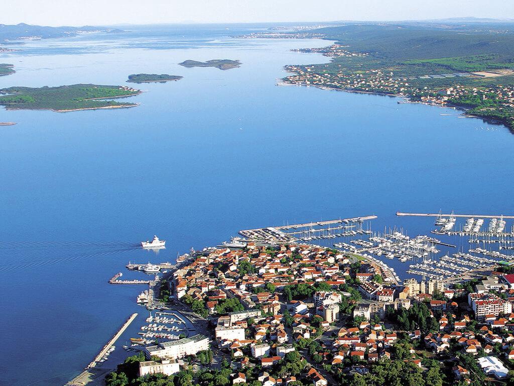 Blue City Apartment'S Repic Biograd Na Moru Exterior foto